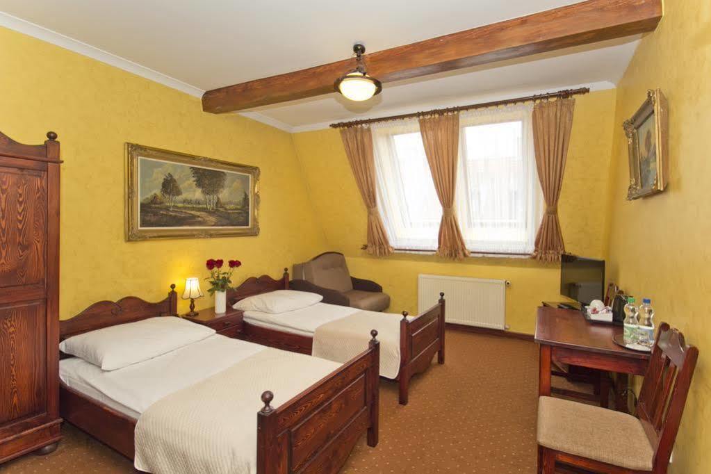 Hotel Retman Stary Toruń Kültér fotó